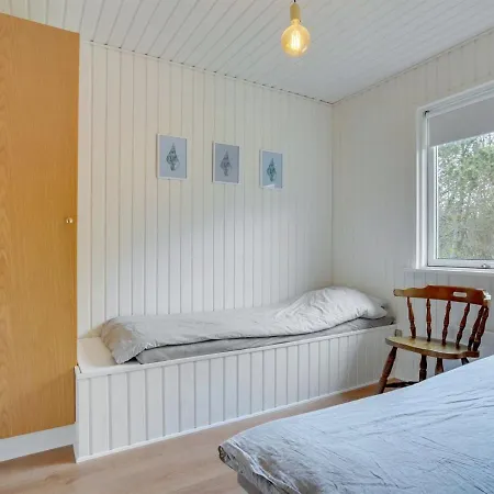 Ylva - 650m From The Sea In Nw Jutland By Interhome بيت للعطل *