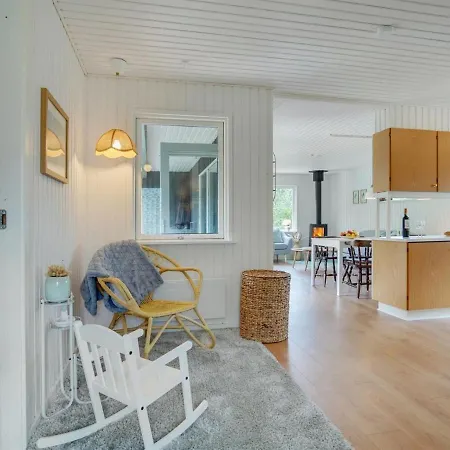 Ylva - 650m From The Sea In Nw Jutland By Interhome بيت للعطل *