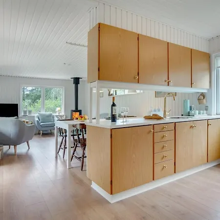 Ylva - 650m From The Sea By Interhome Vakantiehuis *